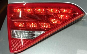 Thumbnail 2: 08-12 AUDI A5 S5 B8 8T LEFT DRIVER REAR TRUNK INNER LED TAILLIGHT LIGHT LAMP