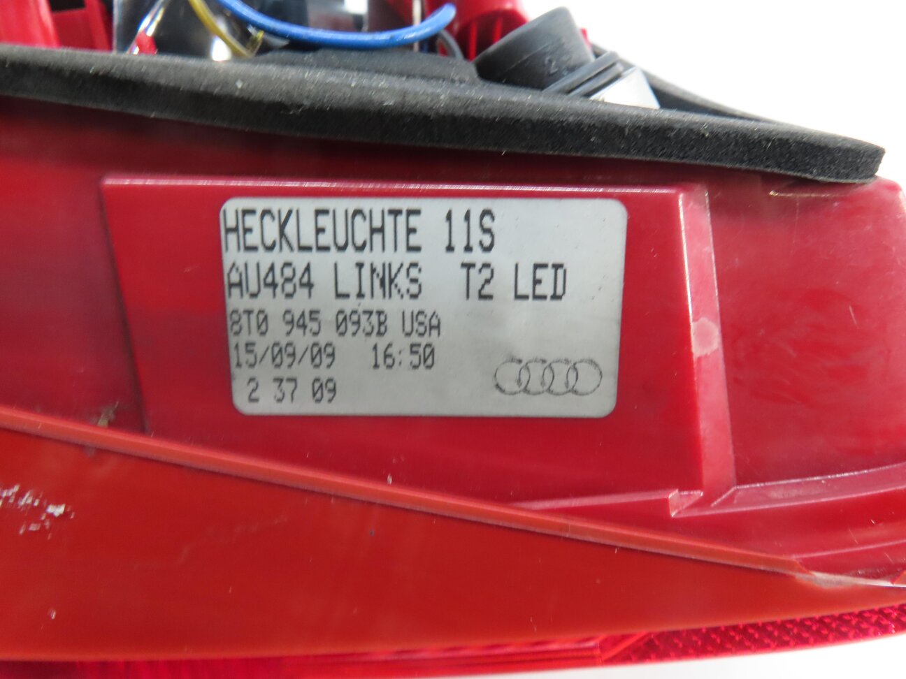Thumbnail 5: 08-12 AUDI A5 S5 B8 8T LEFT DRIVER REAR TRUNK INNER LED TAILLIGHT LIGHT LAMP