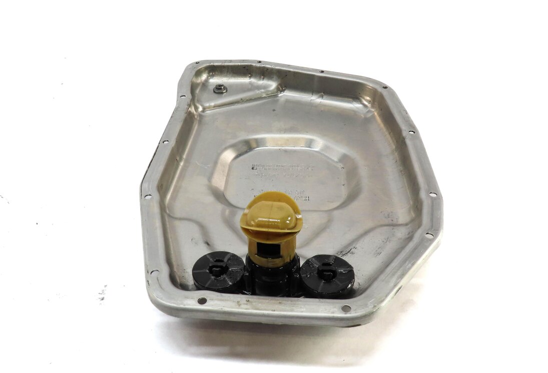 Thumbnail 4: 2009-2012 AUDI A4 A5 S5 Q5 (B8 8K 8T 8R) A/T AUTOMATIC TRANSMISSION OIL PAN