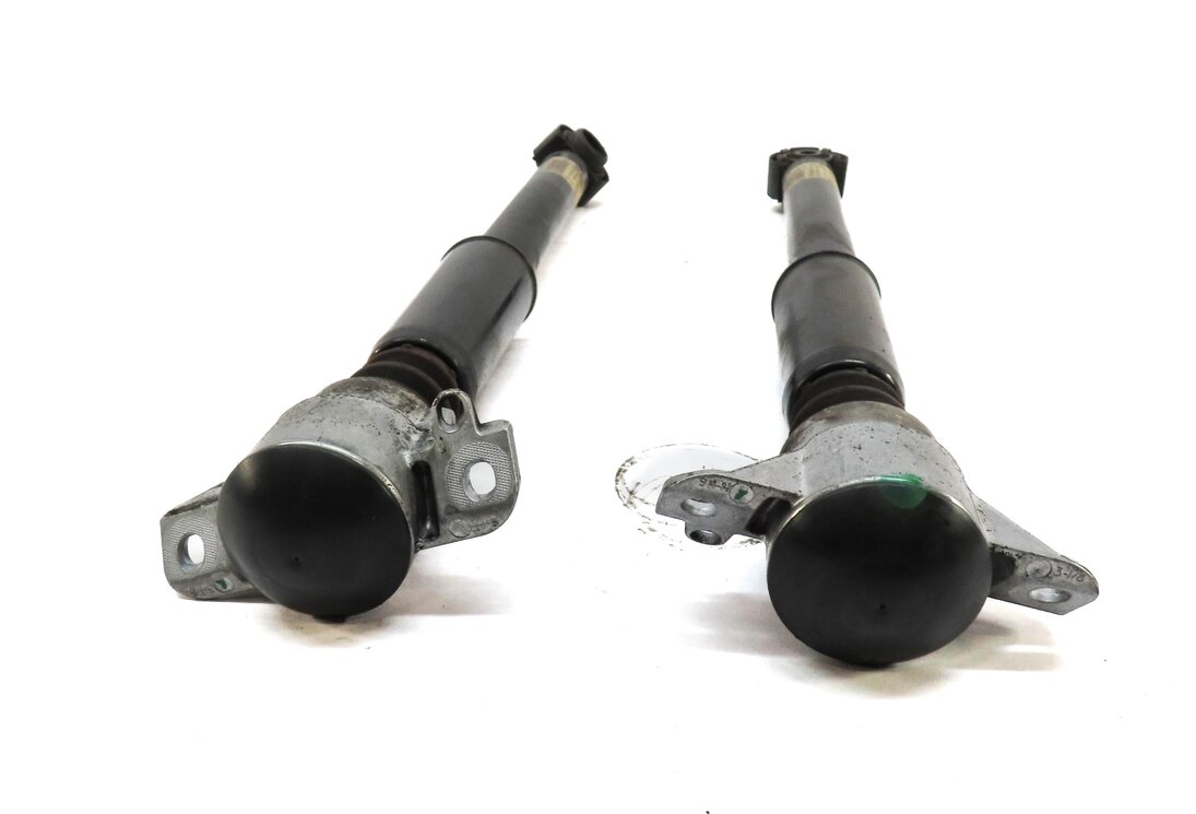 Thumbnail 4: 2010 AUDI A5 (B8 8T) 2.0T REAR LEFT & RIGHT SUSPENSION SHOCK STRUT SET2