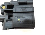 Thumbnail 5: 14 RANGE ROVER SPORT L494 REAR AIR SUSPENSION TRANSFER RELIEF BLOCK CPLA5B710BB