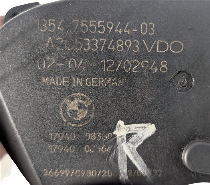 Thumbnail 5: 08-18 BMW 5 6 7 M5 M6 (E70 F01 F10 F12 F15 F16) 4.4L ENGINE THROTTLE BODY SET-2