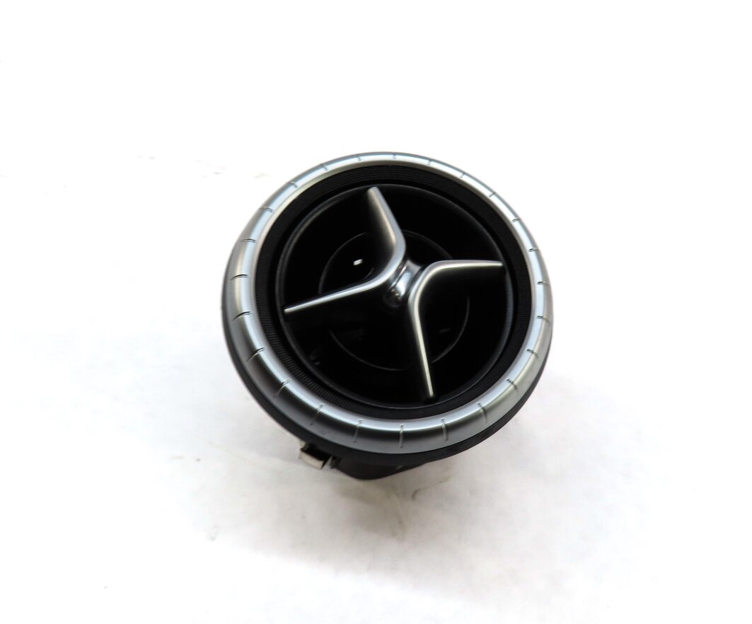 Thumbnail 2: 2014 MERCEDES CLA250 (C117 W117) FRONT DASH HEATER A/C AIR VENT