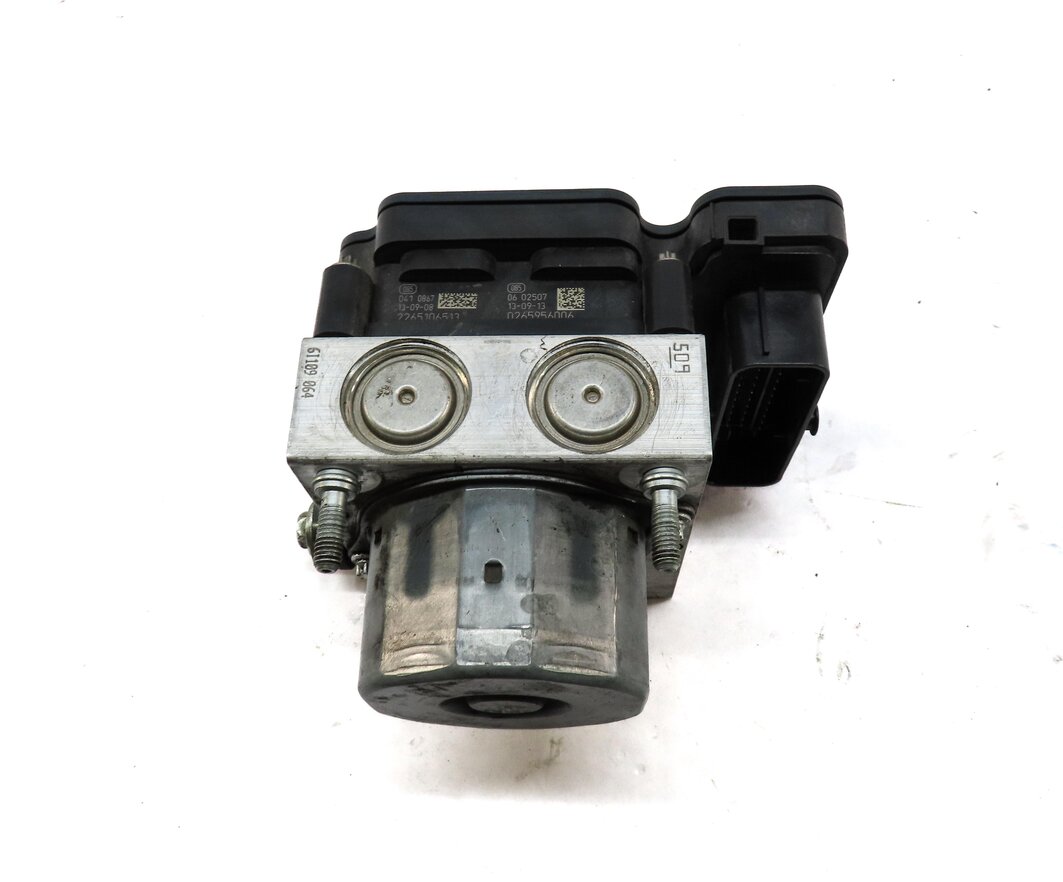 Thumbnail 3: 2014-2019 MERCEDES B250 CLA250 (C117 W246) SPORT - ESP ABS BRAKE PUMP w/ MODULE