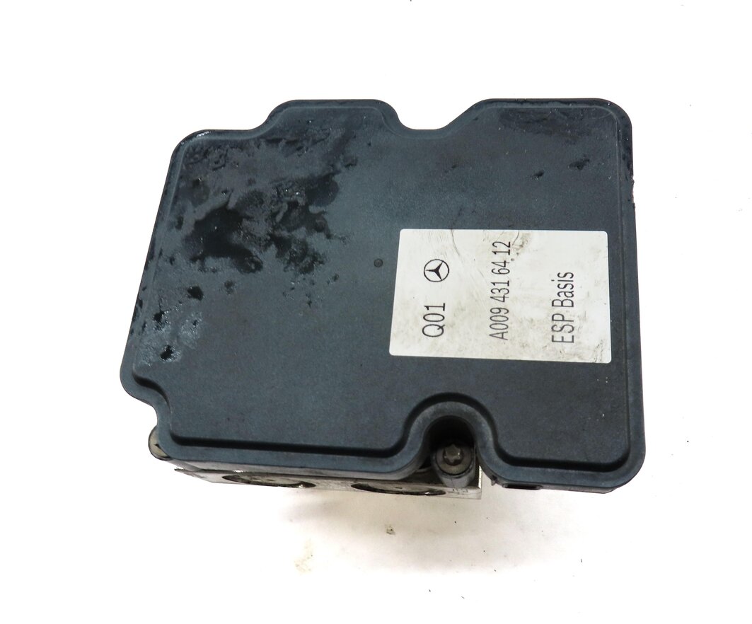 Thumbnail 4: 2014-2019 MERCEDES B250 CLA250 (C117 W246) SPORT - ESP ABS BRAKE PUMP w/ MODULE