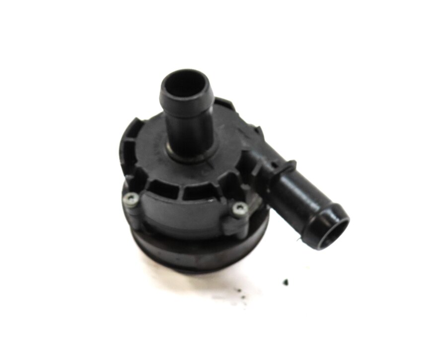 Thumbnail 3: 2014 MERCEDES CLA250 (C117 W117) 2.0L M270 TURBO ENGINE AUXILIARY WATER PUMP