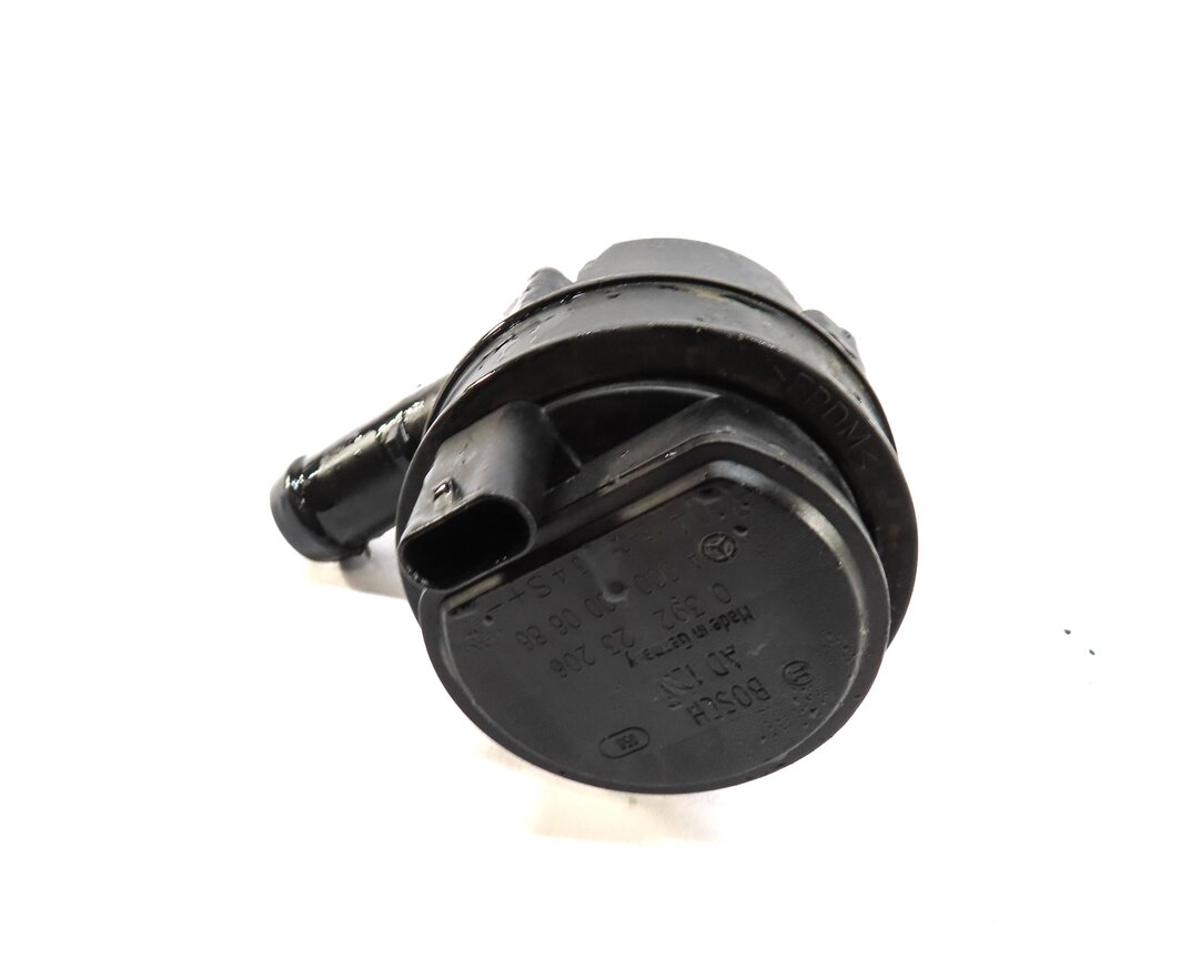 Thumbnail 4: 2014 MERCEDES CLA250 (C117 W117) 2.0L M270 TURBO ENGINE AUXILIARY WATER PUMP