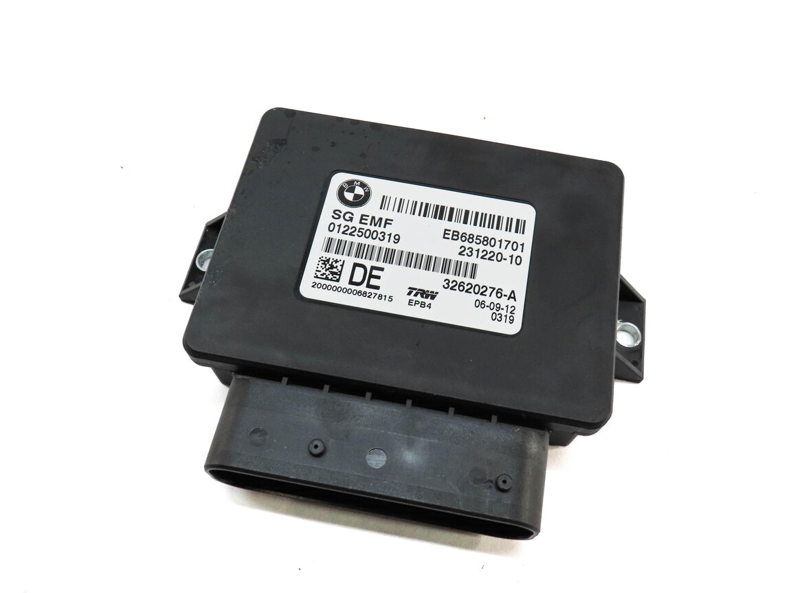 11-19 BMW 5 / 6 SERIES X3 X4 (F10 F06 F12 F25 F26) PARKING BRAKE CONTROL MODULE