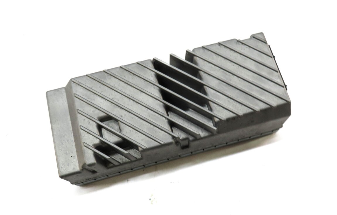 13-19 BMW 535i 550i 640i 650i M6 M6 (F06 F10 F12 F13) BANG & OLUFSEN AMPLIFIER