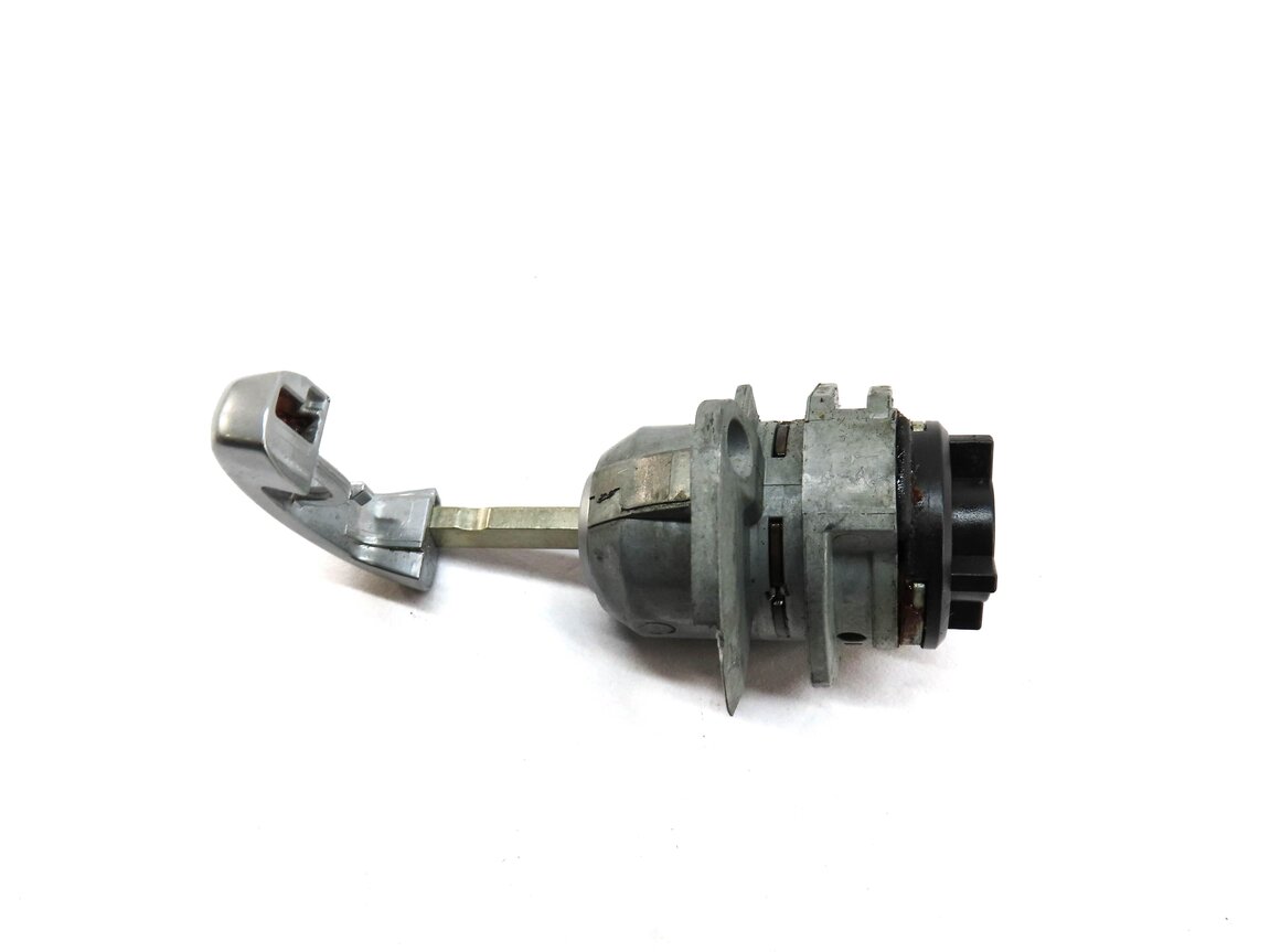 Thumbnail 3: 2013 BMW 640i GRAN COUPE (F06) FRONT LEFT DRIVER DOOR LOCK CYLINDER w/ KEY
