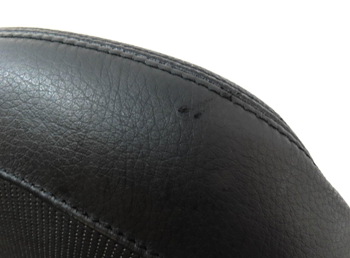 Thumbnail 8: 2013 BMW 640i GRAN COUPE (F06) FRONT RIGHT UPPER SEAT CUSHION w/ HEAT VENT BLACK