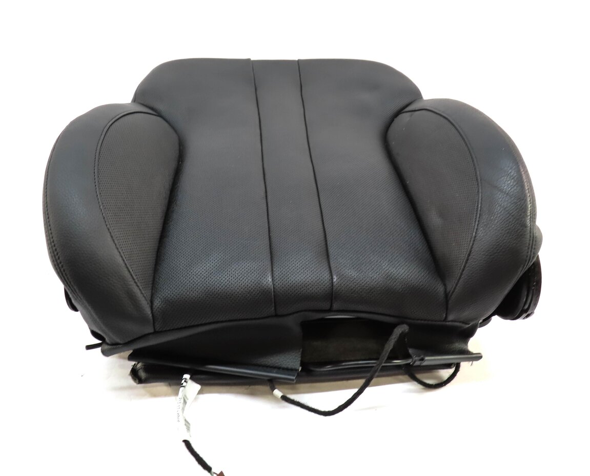Thumbnail 3: 2013 BMW 640i GRAN COUPE (F06) FRONT LEFT UPPER SEAT CUSHION w/ HEAT VENT BLACK