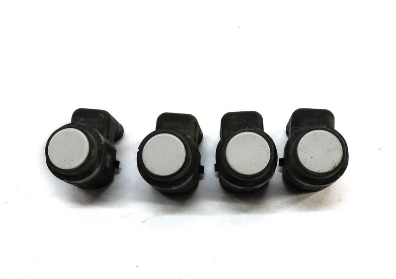 Thumbnail 2: 2013 BMW 640i GRAN COUPE F06 REAR PARK DISTANCE PDC SENSOR SET 4 (ALPINE WHITE)