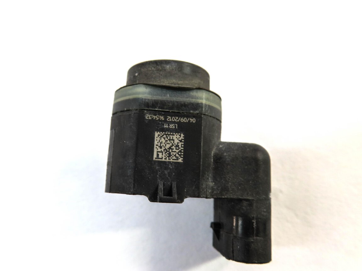 Thumbnail 4: 2013 BMW 640i GRAN COUPE F06 REAR PARK DISTANCE PDC SENSOR SET 4 (ALPINE WHITE)