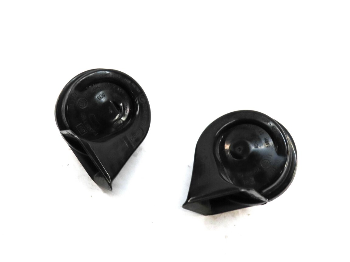 09-17 BMW 6 7 SERIES (F01 F06) LEFT & RIGHT LOW & HIGH TONE HORN