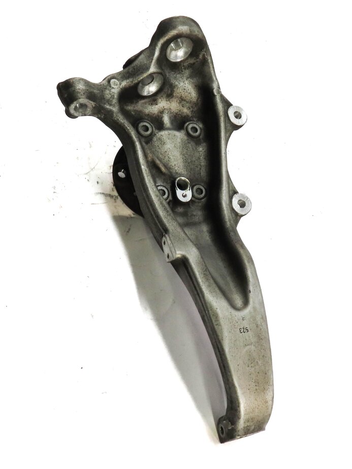 Thumbnail 3: 11-19 BMW 5 6 SERIES (F06 F10 F12 F13) RWD FRONT LEFT DRIVER SPINDLE KNUCKLE HUB