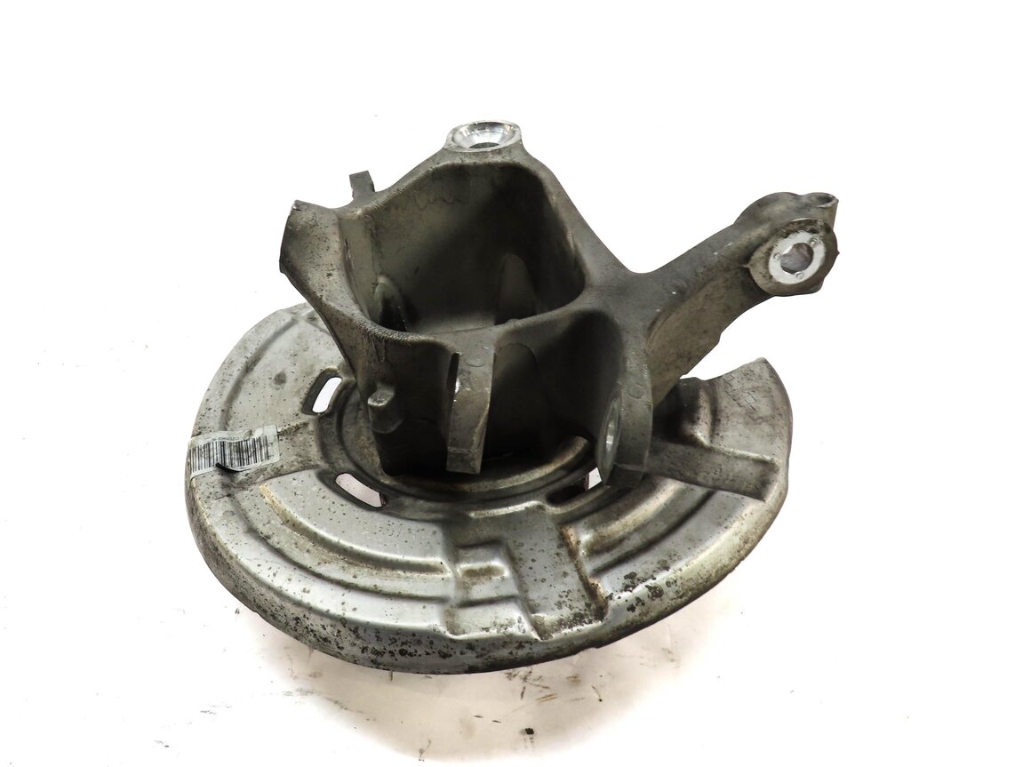 Thumbnail 2: 2013-2019 BMW 640i 650i (F06) GRAN COUPE SEDAN REAR RIGHT SPINDLE KNUCKLE HUB