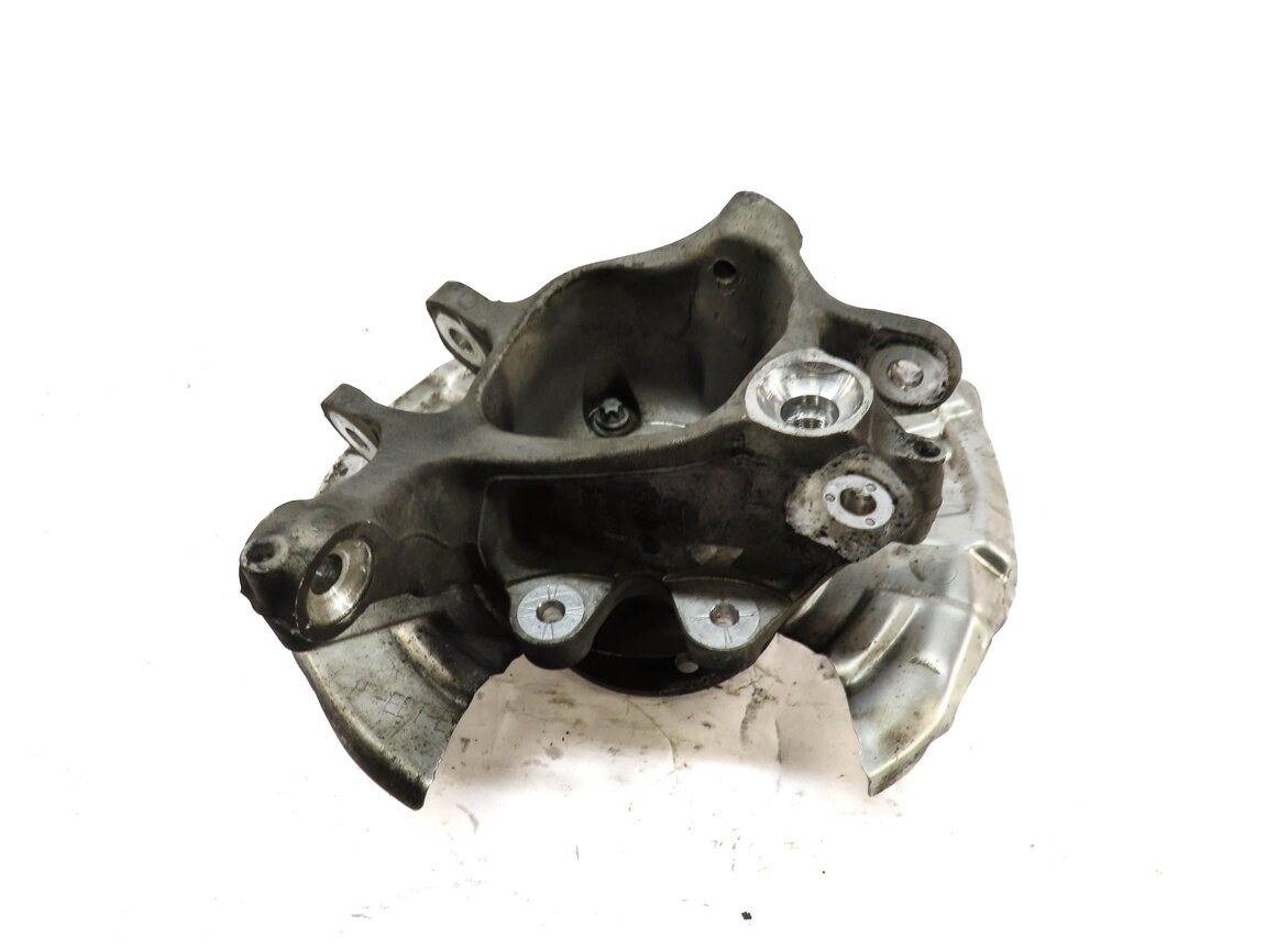 Thumbnail 3: 2013-2019 BMW 640i 650i (F06) GRAN COUPE SEDAN REAR RIGHT SPINDLE KNUCKLE HUB