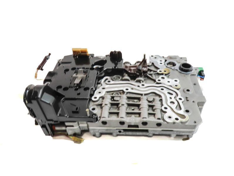 Thumbnail 6: 2012 BMW 640i (F06 F12 F13) 8HP45 AUTOMATIC TRANSMISSION VALVE BODY MECHATRONIC