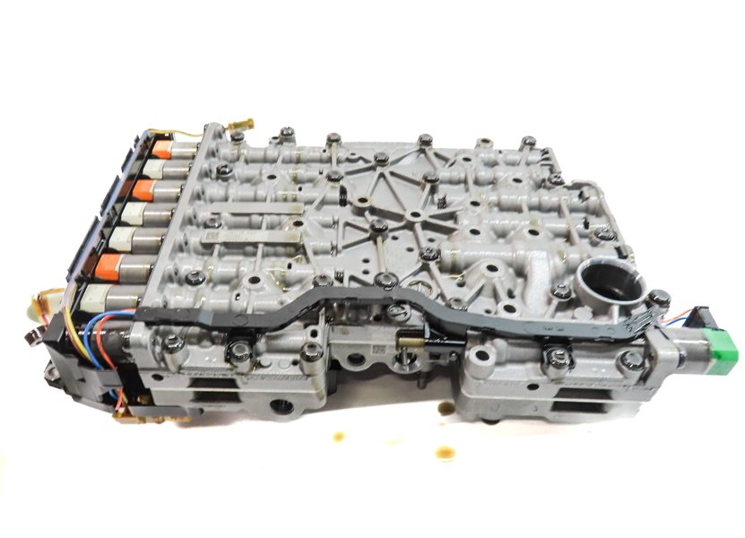 Thumbnail 8: 2012 BMW 640i (F06 F12 F13) 8HP45 AUTOMATIC TRANSMISSION VALVE BODY MECHATRONIC