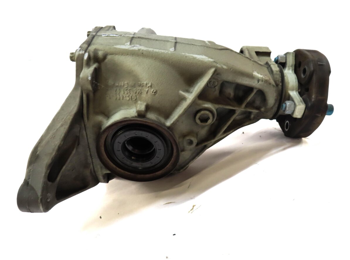 Thumbnail 2: 2012-2018 MERCEDES GL350 GL450 GL550 ML550 (W166 X166) REAR DIFFERENTIAL