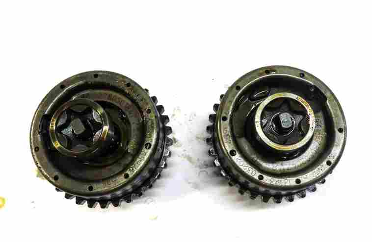 Thumbnail 5: 12-20 MERCEDES ML CL E G GL S SL CLASS 4.6L RIGHT CYLINDER HEAD TIMING GEAR SET2