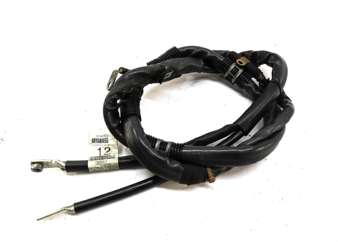 Thumbnail 3: 2013 MERCEDES ML550 (W166) POSITIVE BATTERY CABLE w/ STARTER ALTERNATOR CABLE