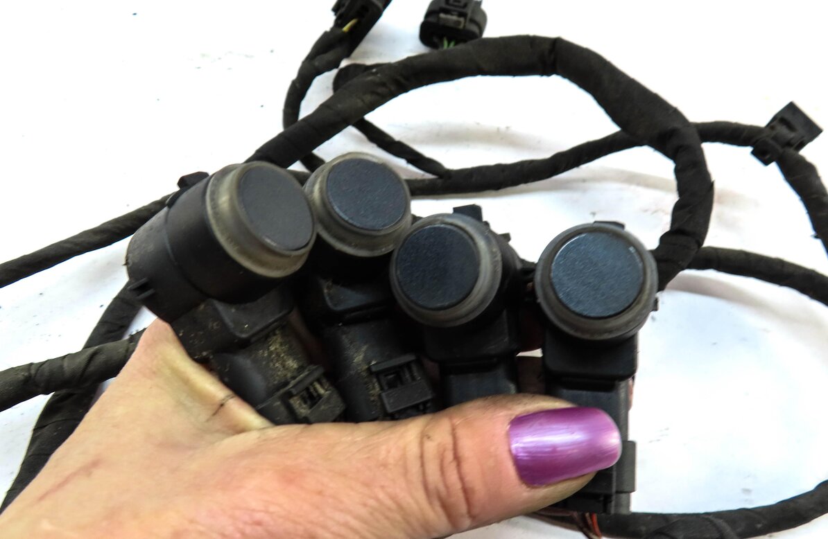 Thumbnail 4: 2013 MERCEDES ML550 (W166) REAR PARK ASSIST PDC SENSOR SET4 (GRAY) w/ HARNESS
