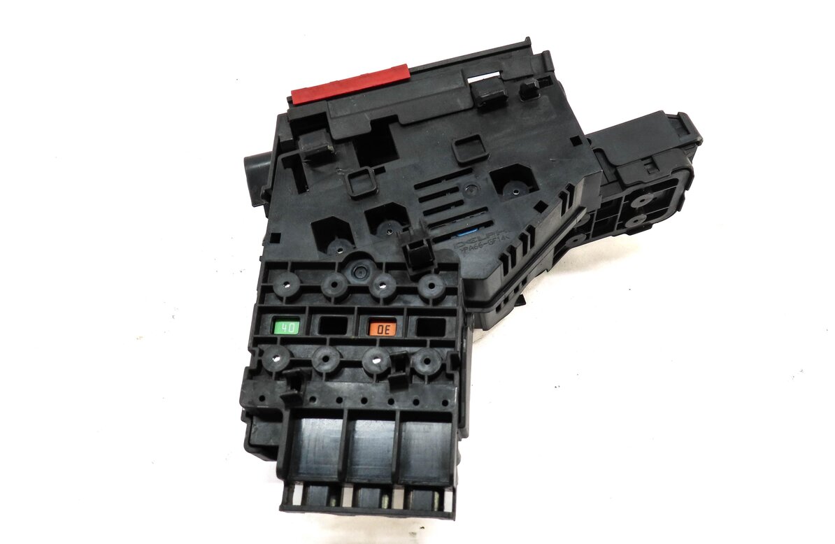 Thumbnail 2: 2013 MERCEDES ML550 (W166) ENGINE BAY BATTERY POWER JUNCTION BOX 1665402450