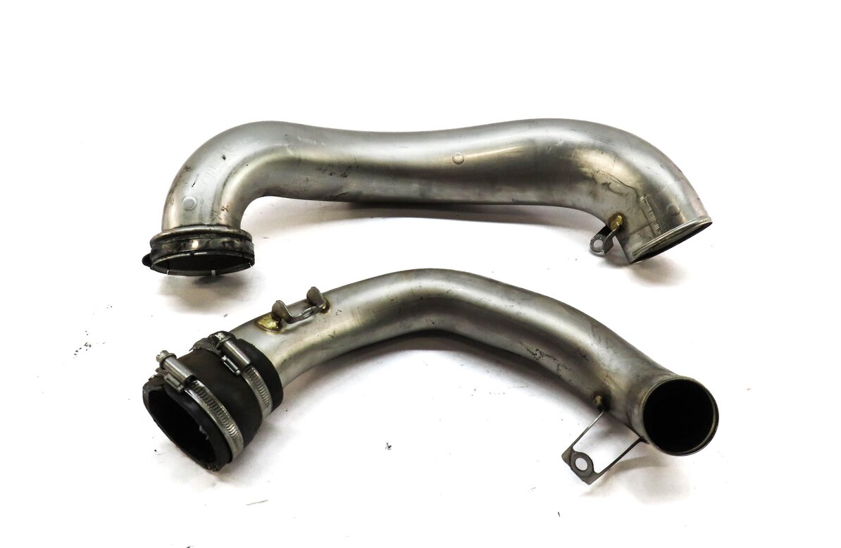 Thumbnail 3: 2013 MERCEDES ML550 (W166) 4.6L TURBO M278 ENGINE RIGHT AIR INTAKE HOSE PIPE SET