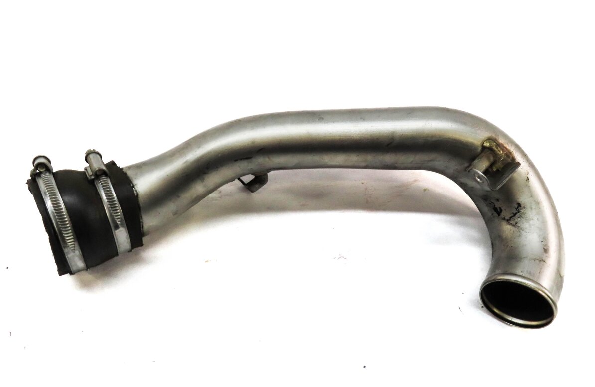 Thumbnail 4: 2013 MERCEDES ML550 (W166) 4.6L TURBO M278 ENGINE LEFT AIR INTAKE HOSE PIPE SET2