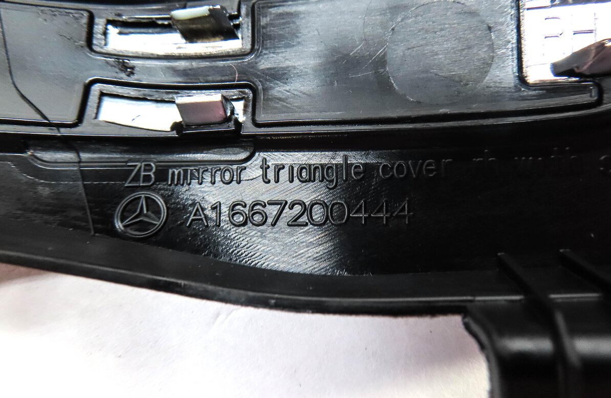 Thumbnail 5: 2013 MERCEDES ML550 (W166) FRONT RIGHT DOOR HARMAN KARDON TWEETER SPEAKER GRILLE