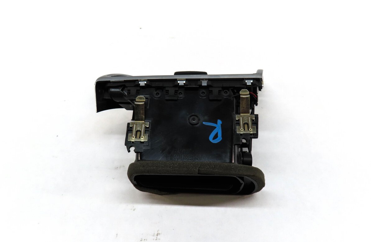 Thumbnail 3: 2013 MERCEDES ML550 (W166) FRONT RIGHT PASSENGER DASH HVAC A/C HEATER AIR VENT