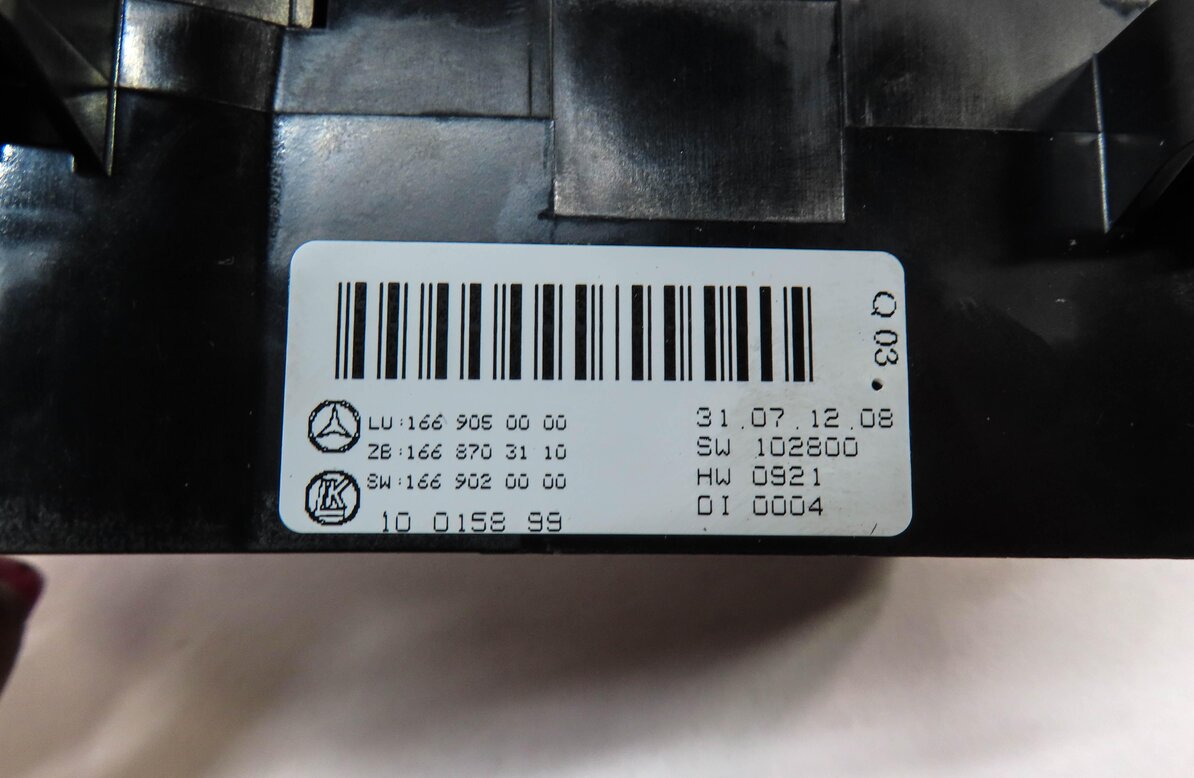 Thumbnail 6: 12-13 GL ML (W166 X166) REAR A/C HEATER TEMPERATURE CLIMATE CONTROL PANEL