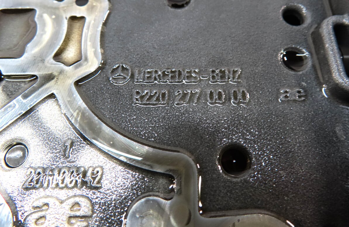 Thumbnail 4: 2013 MERCEDES GL450 GL550 ML550 (W166 X166) 722.9 TRANSMISSION CONDUCTOR PLATE