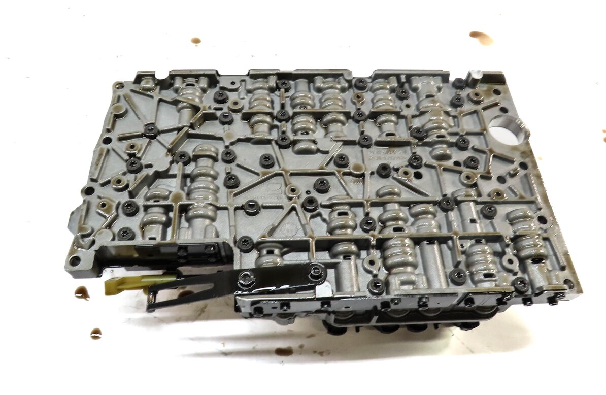 Thumbnail 6: 2013 MERCEDES GL450 GL550 ML550 (W166 X166) 722.9 TRANSMISSION CONDUCTOR PLATE