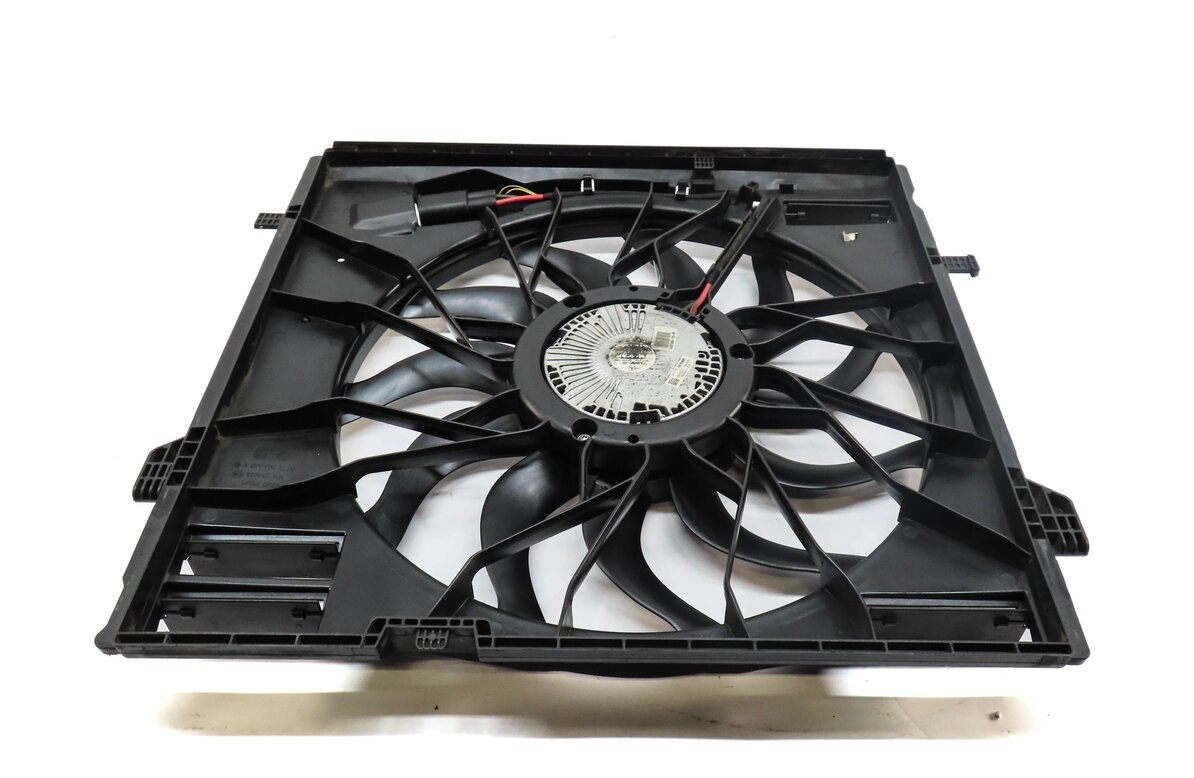 Thumbnail 4: 13-19 MERCEDES GL GLE GLS ML (W166 X166) 600w RADIATOR COOLING FAN (TOW PACKAGE)
