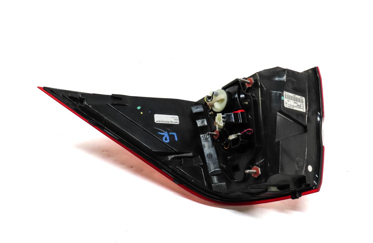 Thumbnail 4: 12-15 MERCEDES ML CLASS (W166) LEFT DRIVER REAR LED TAILLIGHT BRAKE LIGHT LAMP