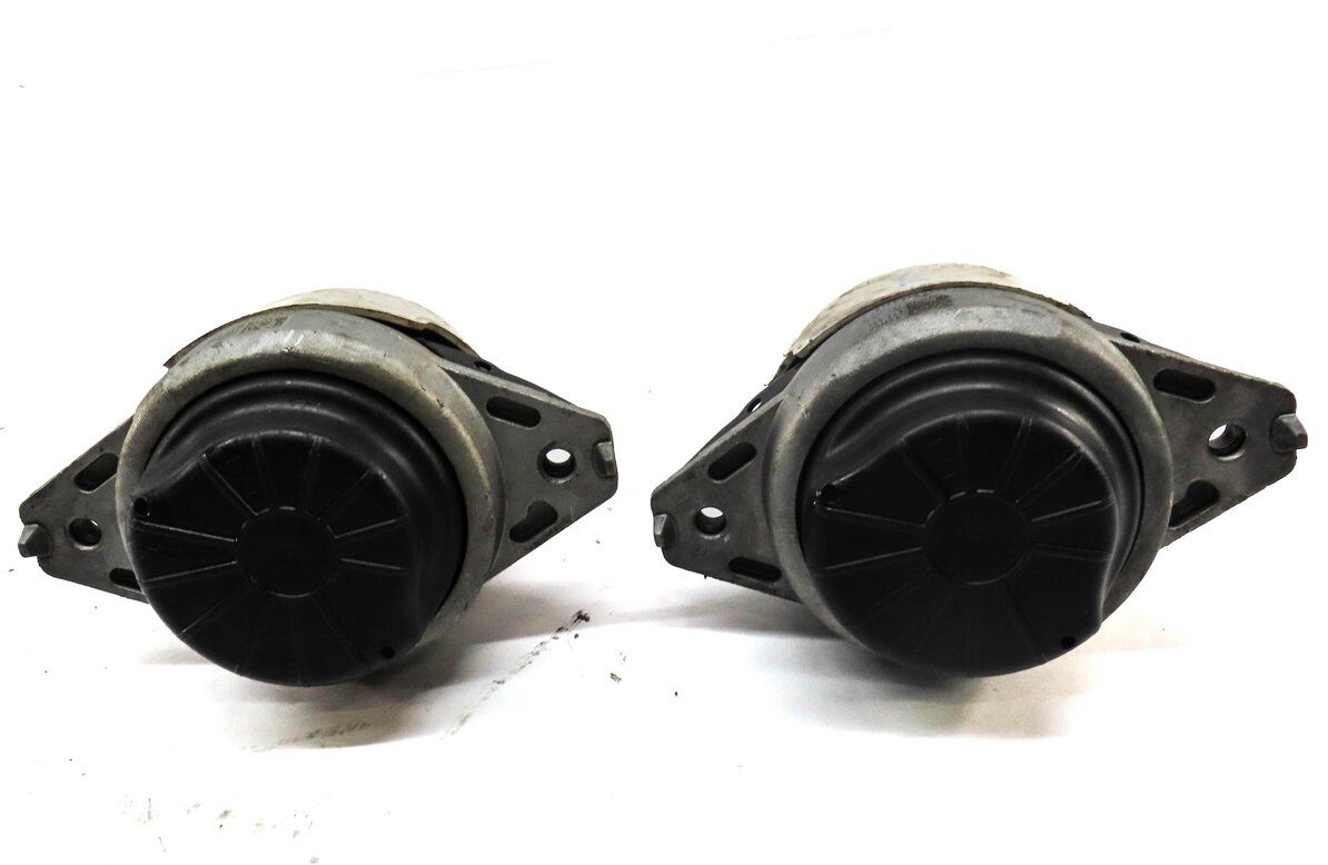 Thumbnail 2: 2013 MERCEDES ML550 (W166) 4.6L TURBO M278 LEFT & RIGHT ENGINE MOTOR MOUNT SET 2