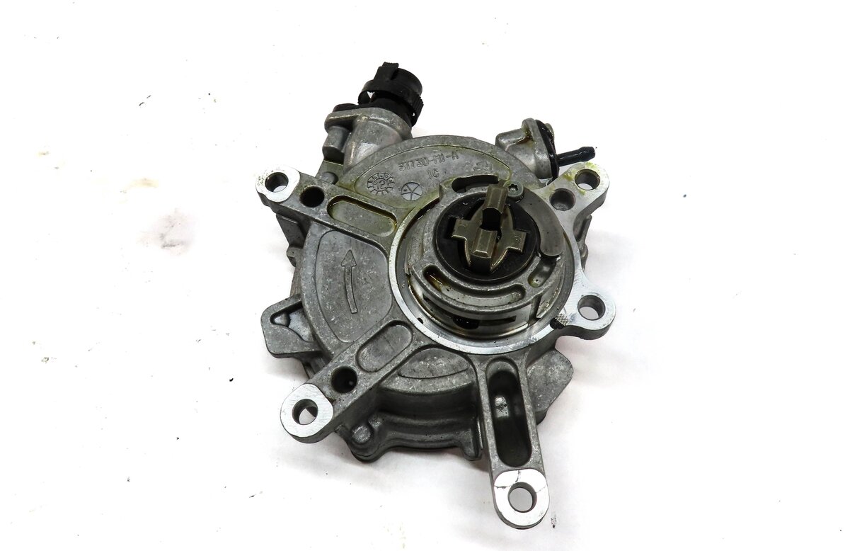 Thumbnail 3: 11-20 MERCEDES CL550 GL450 GL550 ML350 ML550 S400 S550 S600 SL550 - VACUUM PUMP