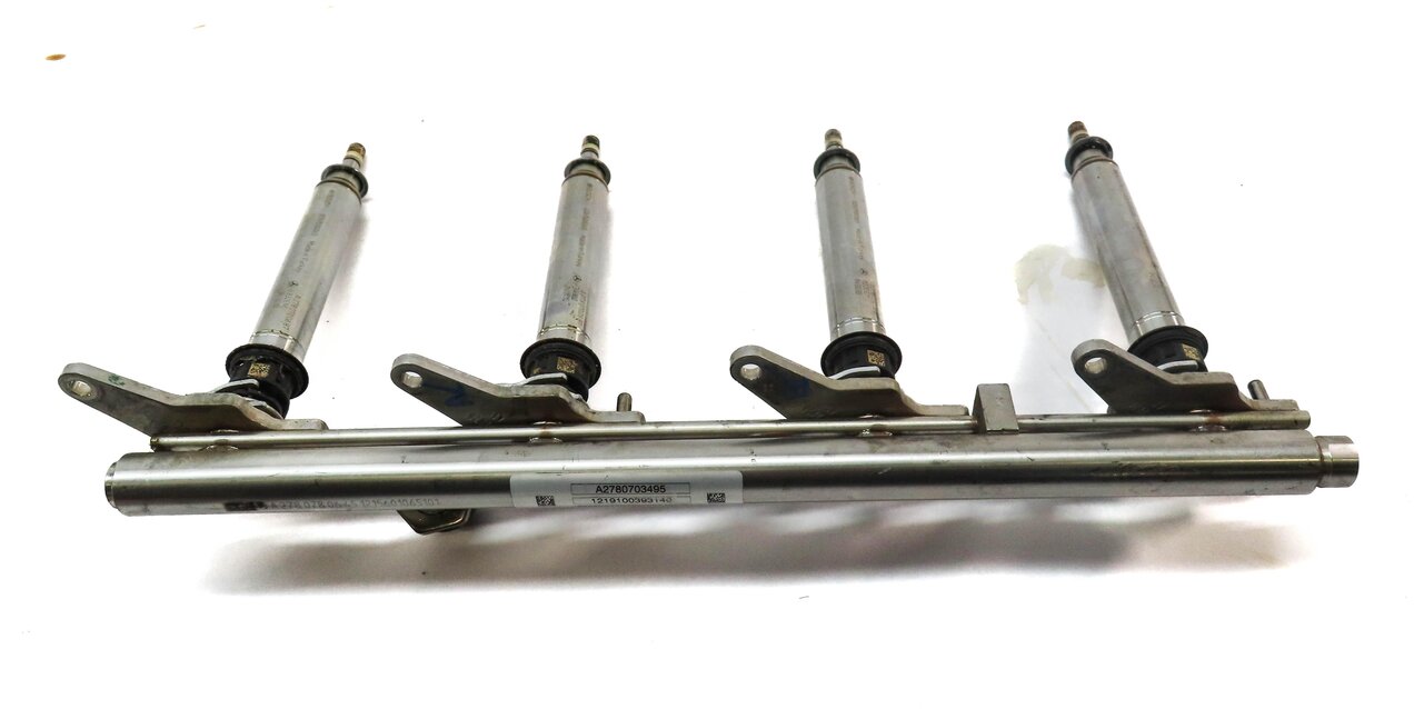 Thumbnail 4: 2013 MERCEDES ML550 (W166) 4.6L TURBO M278 ENGINE GAS FUEL INJECTOR SET w/ RAILS
