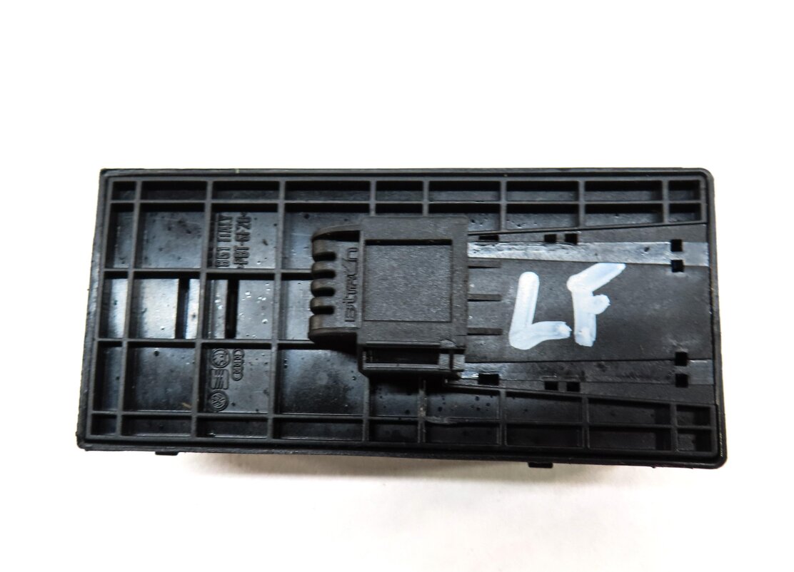 Thumbnail 4: 2011-2015 AUDI Q7 (4L) LEFT DRIVER MASTER POWER WINDOW SWITCH w/ CHILD LOCK