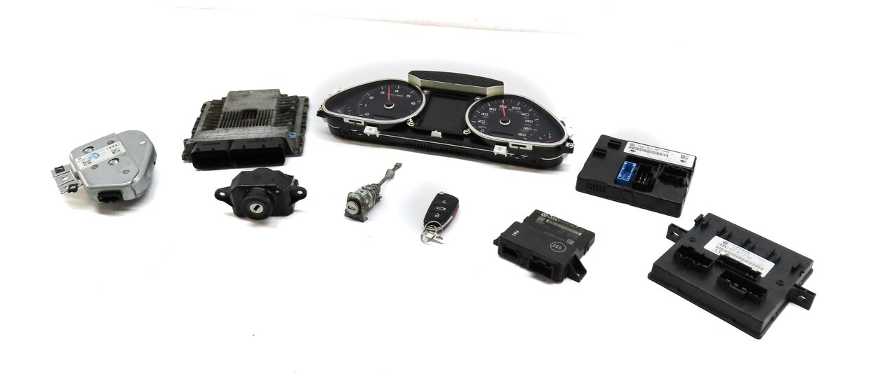 Thumbnail 1: 13-15 AUDI Q7 (4L) 3.0L CTWB SUPERCHARGED ENGINE BCM IMMOBILIZER MODULE KEY SET