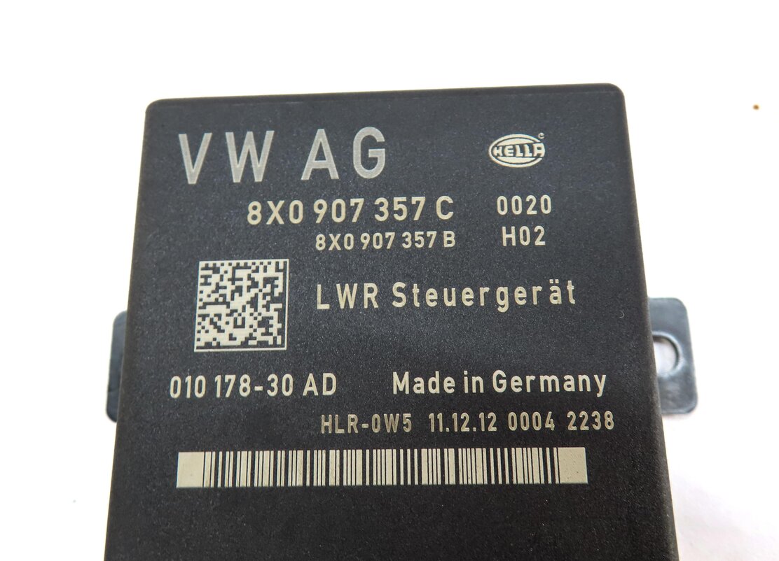 Thumbnail 4: 2013 AUDI Q7 (4L) HEADLIGHT HEAD LIGHT LAMP RANGE CONTROL MODULE 8X0907357C