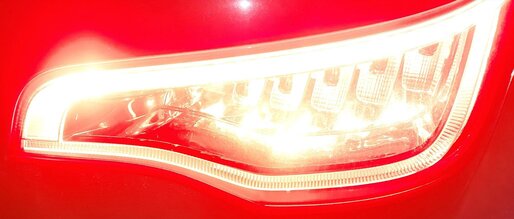 Thumbnail 2: 2010-2015 AUDI Q7 (4L) RIGHT PASSENGER REAR TAILLIGHT BRAKE LIGHT LAMP (LED)