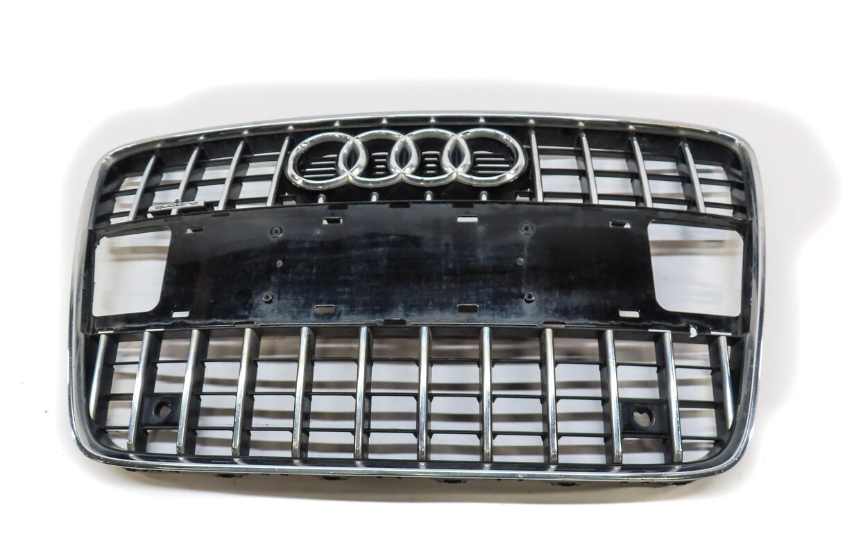 Thumbnail 2: 2010-2015 AUDI Q7 (4L) FRONT MAIN CENTER HOOD GRILLE AIR VENT TRIM (BLACK)