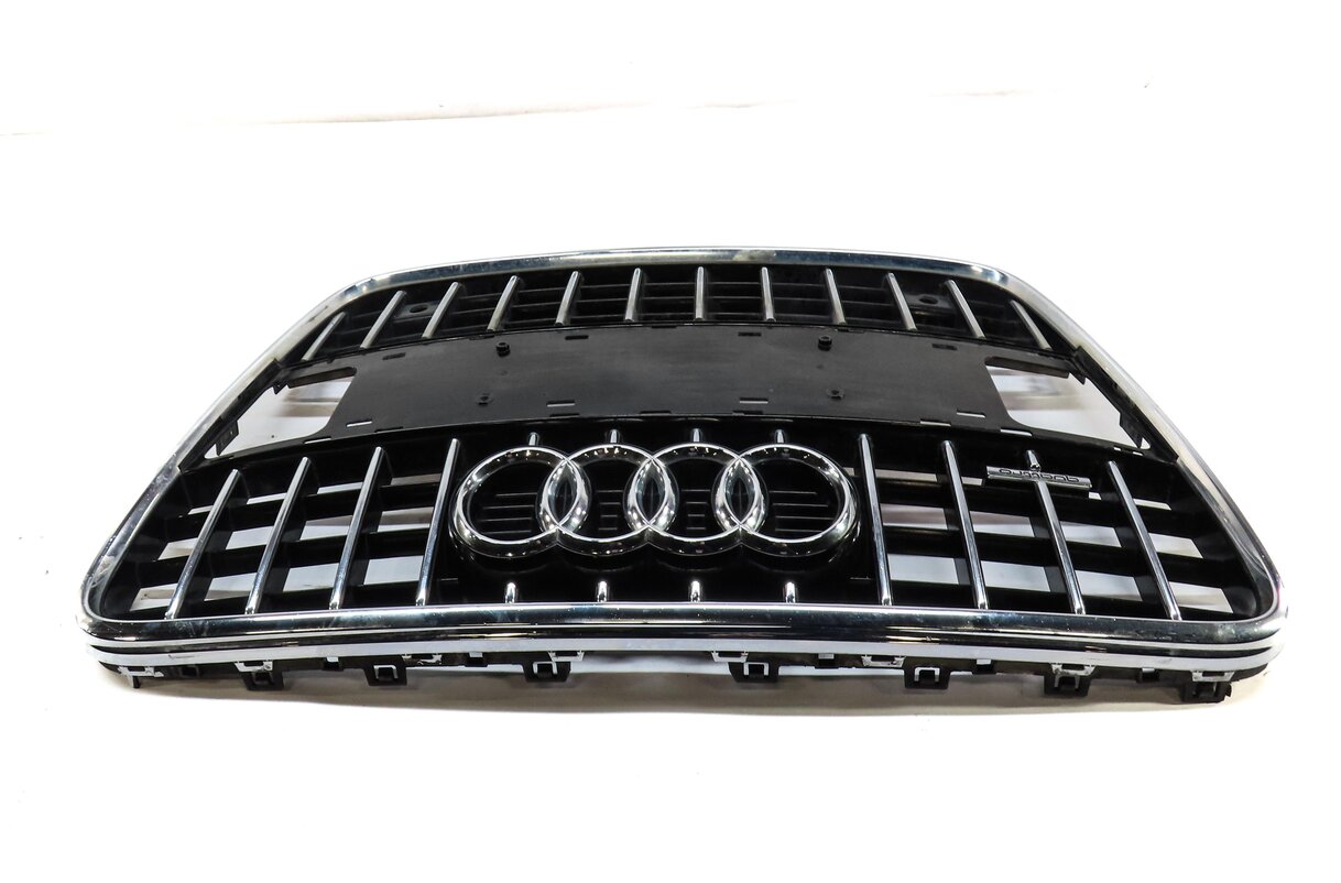 Thumbnail 3: 2010-2015 AUDI Q7 (4L) FRONT MAIN CENTER HOOD GRILLE AIR VENT TRIM (BLACK)