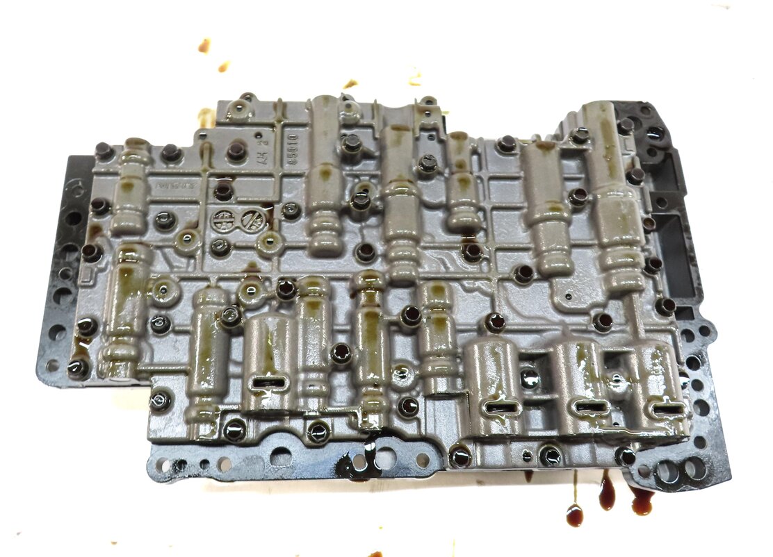 Thumbnail 6: 11-15 VW TOUAREG / AUDI Q7 (4L) 8 SPEED MHN AUTOMATIC TRANSMISSION VALVE BODY