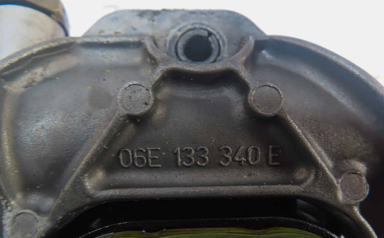 Thumbnail 6: 2013 AUDI Q7 (4L) 3.0L SUPER CTWB ENGINE LOWER LEFT INTAKE MANIFOLD w/ FUEL RAIL