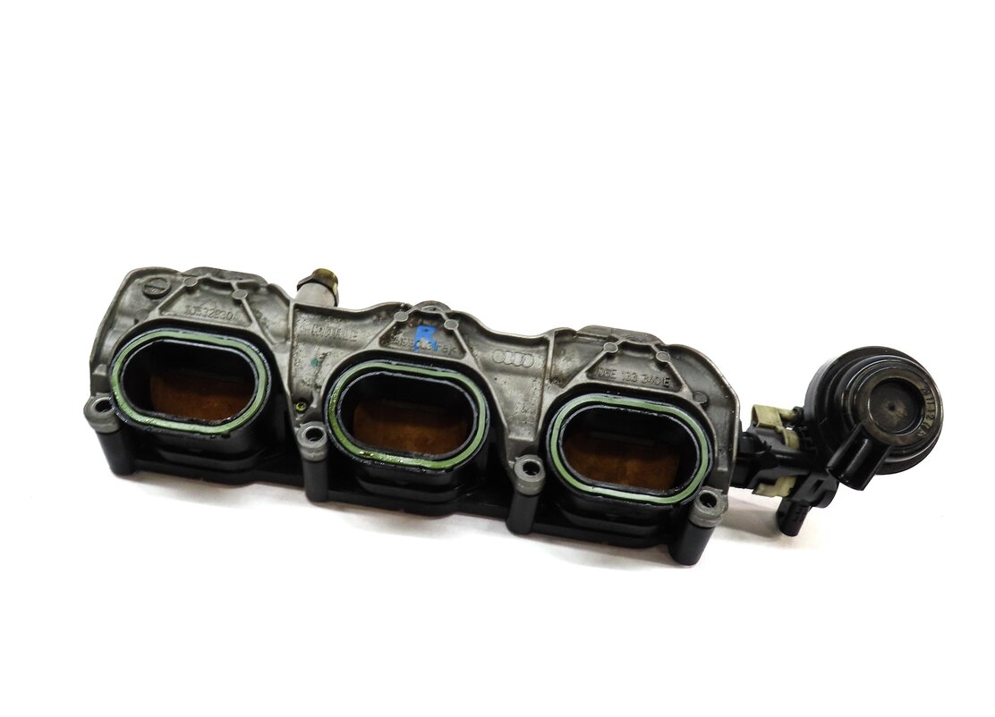 2013 AUDI Q7 4L 3.0L SUPER (CTWB) ENGINE RIGHT LOWER INTAKE MANIFOLD & FUEL RAIL